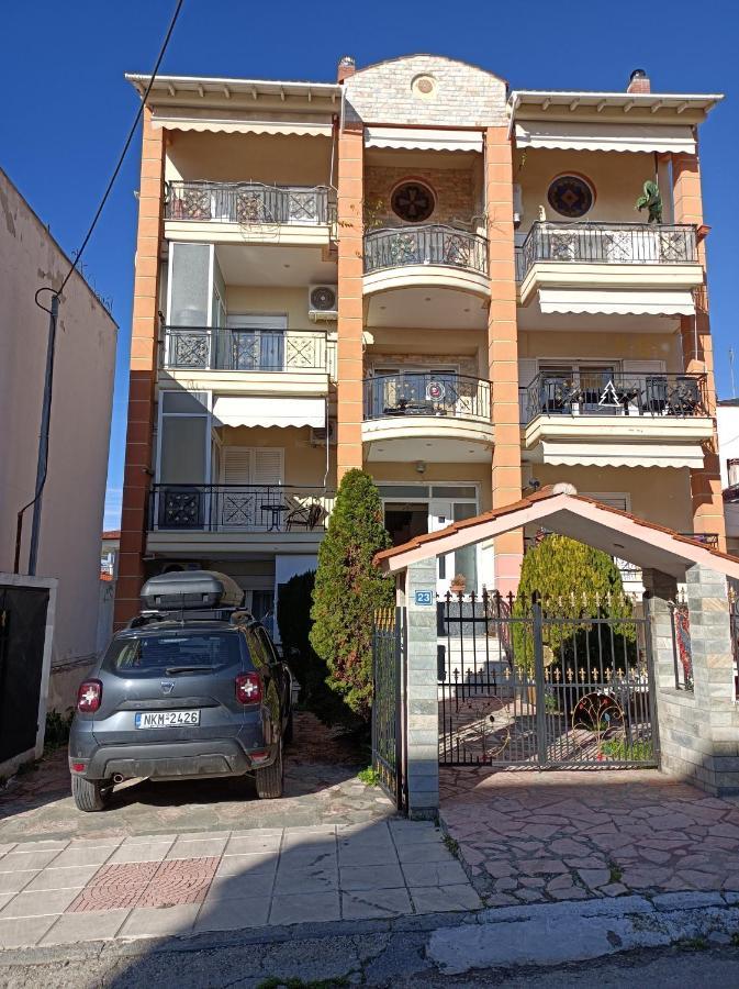 Despoina Apartment With Garden Nea Michaniona Exterior photo